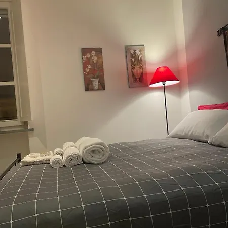 Marini Guest House * Сассари